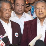 Tun M Mengemukakan Usul Tidak Percaya Terhadap Perdana Menteri, Muhyiddin Yassin