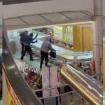 Kedai Emas di Metro Kajang Dirompak Empat Lelaki Bersenjata Senapang Dan Pistol