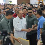 Komen Sijil Halal: Teresa Kok Kena Tegur Dengan PM