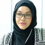 “Tak Perlu Team A Atau B” – Umie Aida Nasihat Orang Ramai Jangan Masuk Campur Urusan Fattah & Fazura
