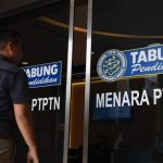430,000 Individu Peminjam PTPTN Belum Bayar RM6 Bilion – “Beli Honda Boleh, Bayar Hutang Tak Boleh?”