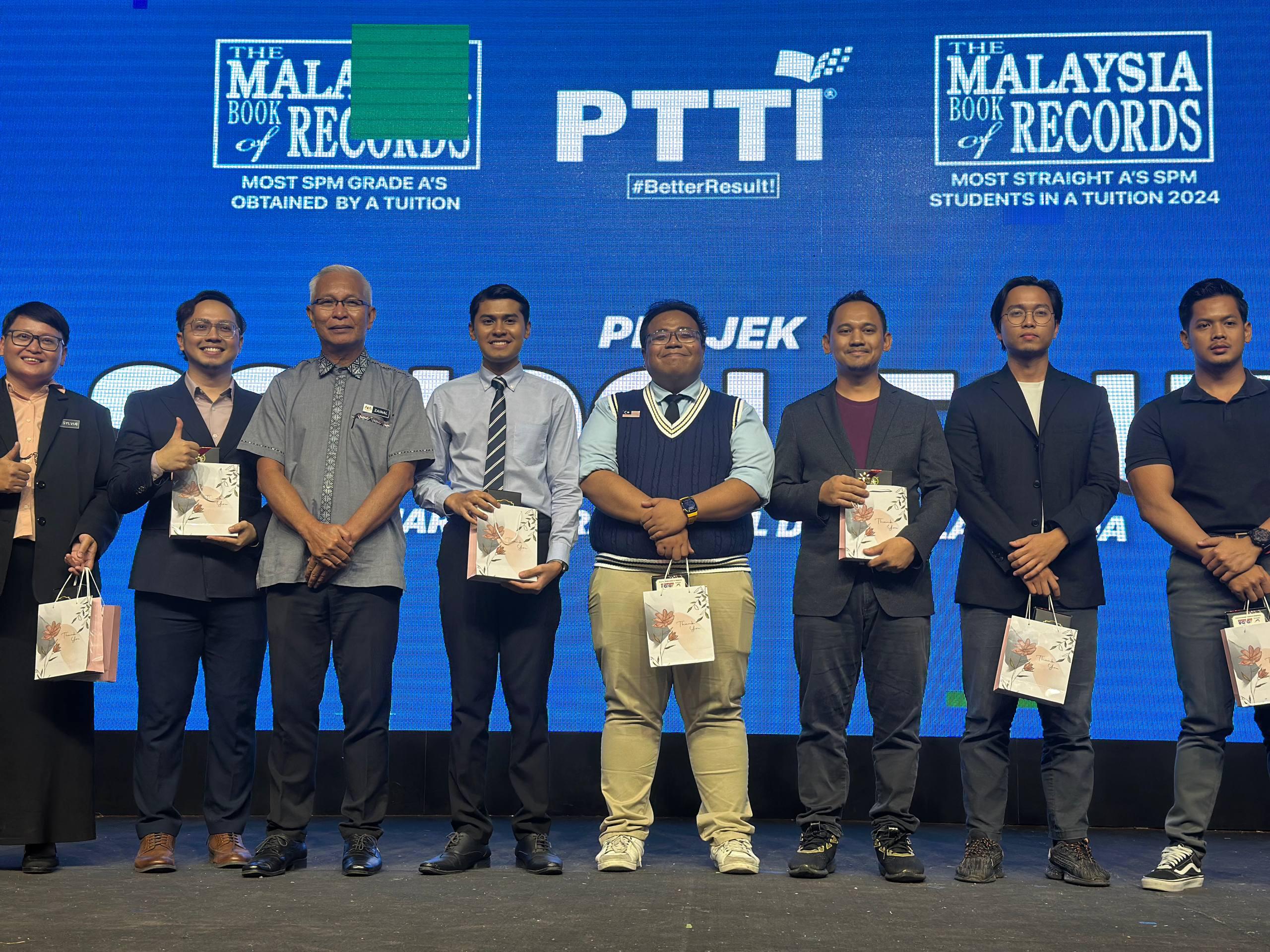 Jelajah Skor A+ PTTI Lonjak Keyakinan Murid Kudat Hadapi SPM Jelajah Skor A+ PTTI Lonjak Keyakinan Murid Kudat Hadapi SPM