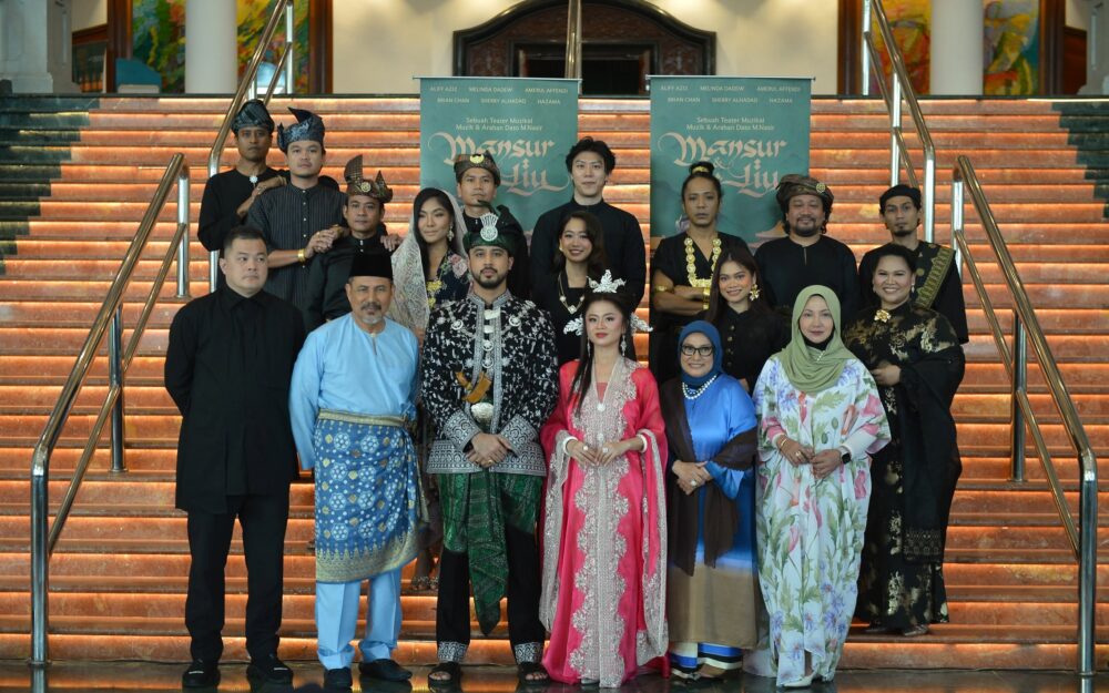 Khamis Ini! Sentuhan Sulung Muzikal M. Nasir ‘Mansur & Liu’ Gegar Istana Budaya Khamis Ini! Sentuhan Sulung Muzikal M. Nasir ‘Mansur & Liu’ Gegar Istana Budaya